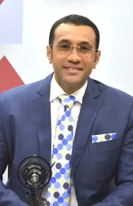 Empresa demanda por suspensión programa