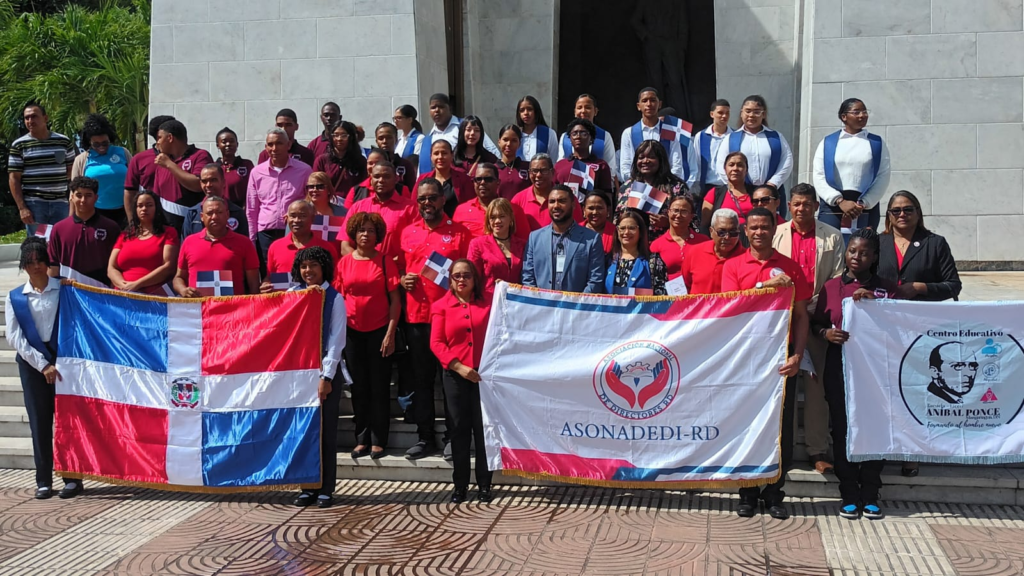 Directores de centros educativos llaman a integración de la familia y al proceso enseñanza-aprendizaje de los estudiantes